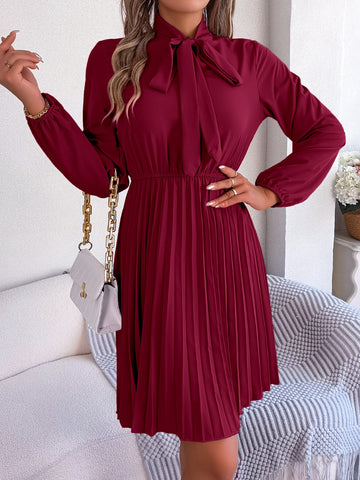 Tie Neck Balloon Sleeve Pleated Dress Tie Neck Balloon Sleeve Pleated Dress