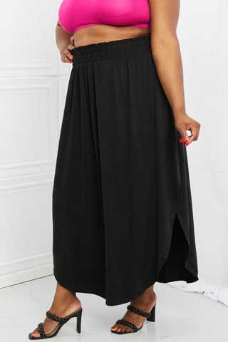 Zenana It's My Time Full Size Side Scoop Scrunch Skirt in Black Zenana It's My Time Full Size Side Scoop Scrunch Skirt in Black