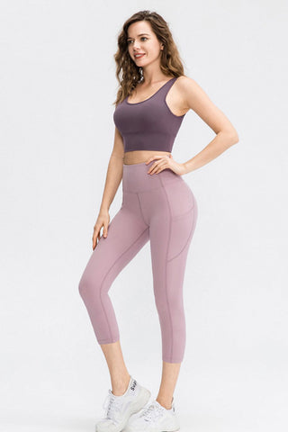 Wide Waistband Cropped Active Leggings with Pockets Wide Waistband Cropped Active Leggings with Pockets