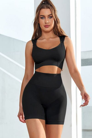 Scoop Neck Wide Strap Active Tank Scoop Neck Wide Strap Active Tank