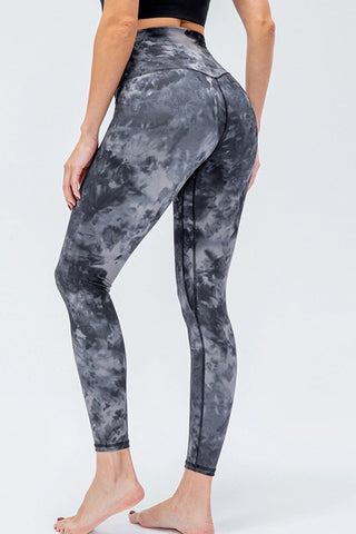 Wide Waistband Slim Fit Active Leggings Wide Waistband Slim Fit Active Leggings