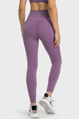 V-Waist Yoga Leggings with Pockets V-Waist Yoga Leggings with Pockets