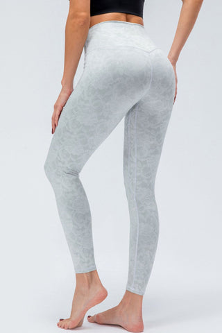 Wide Waistband Slim Fit Active Leggings Wide Waistband Slim Fit Active Leggings